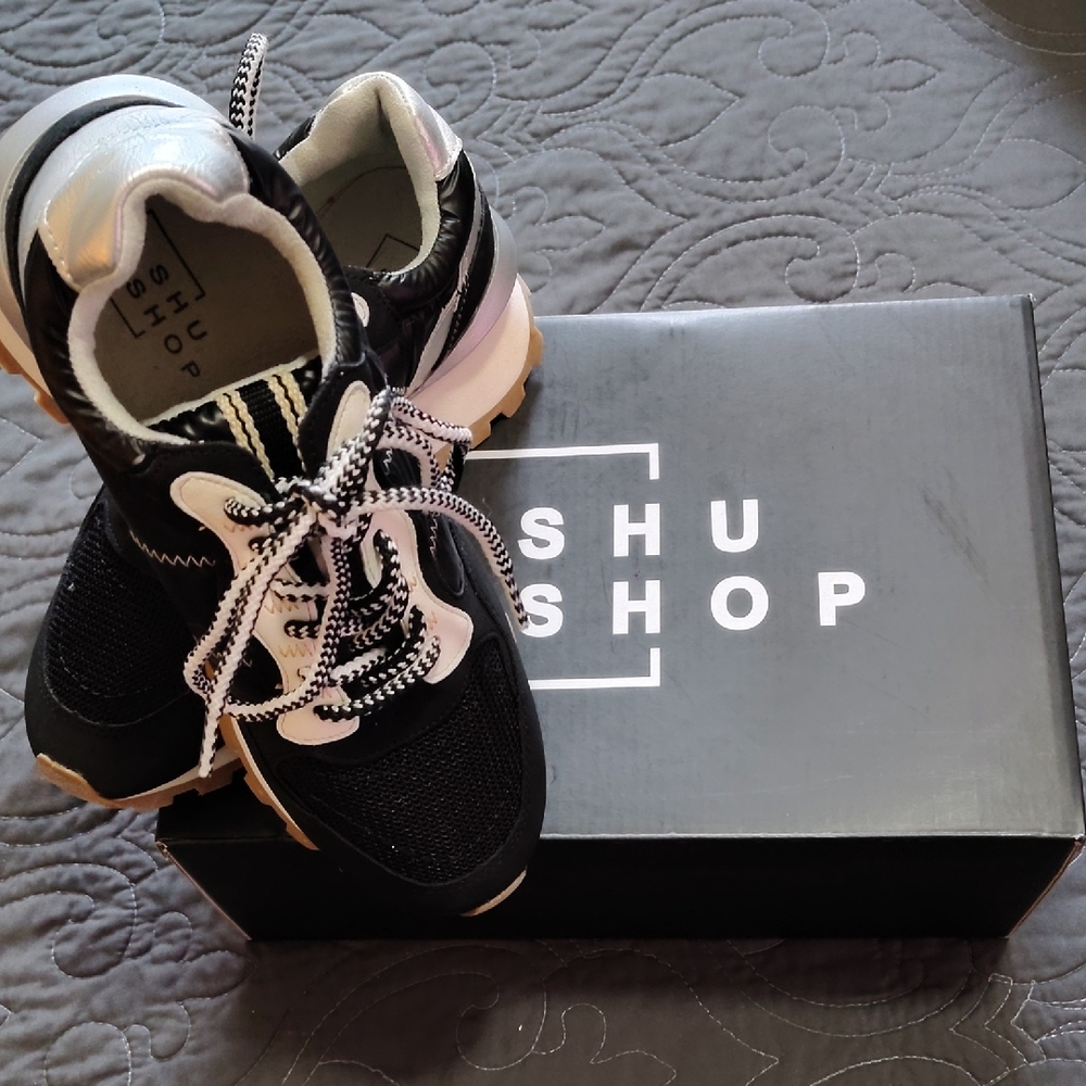 ShuShop Black and White Athletic Shoes. New In Box.
